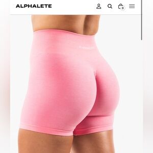 ALPHALETE AMFLIFY 4.5 inch scrunch butt shorts size small